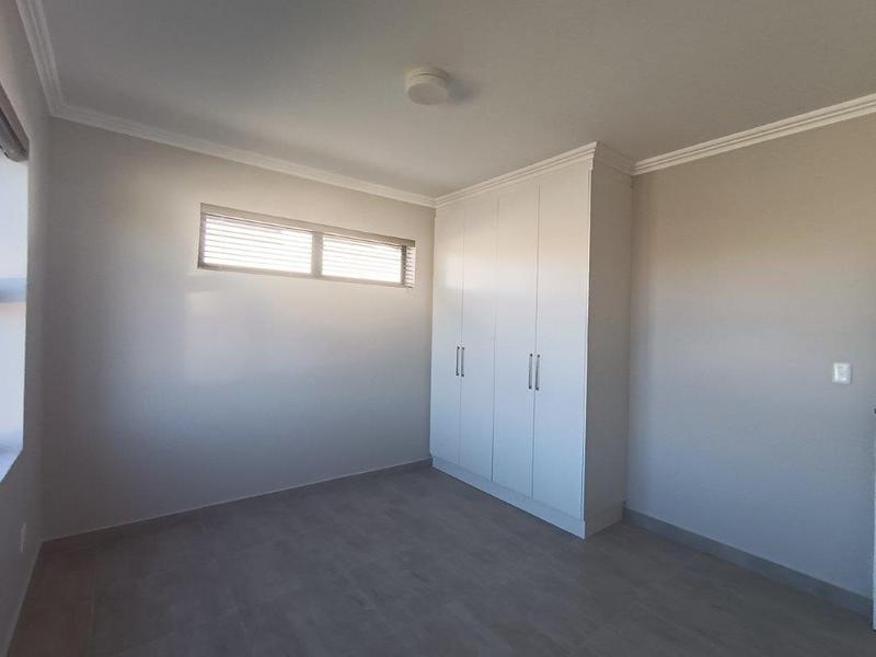 To Let 3 Bedroom Property for Rent in Kraaibosch Park Western Cape